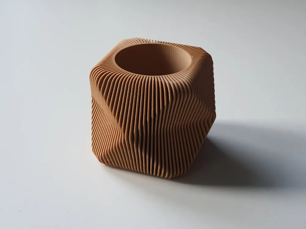 Vase 4